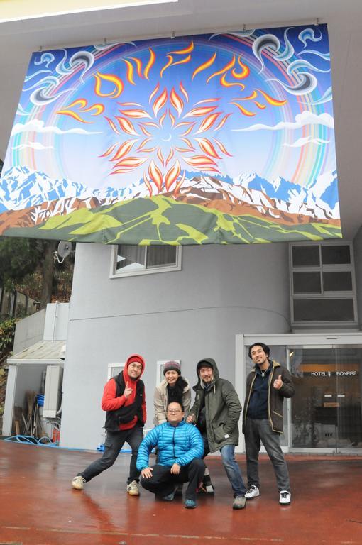 Hotel Bonfire Hakuba Esterno foto